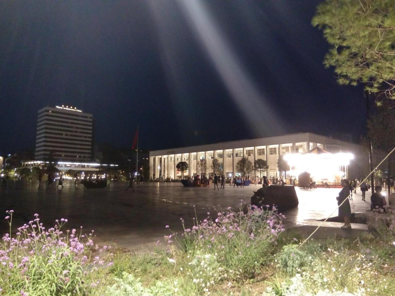 Luxury Tirana Apartment エクステリア 写真